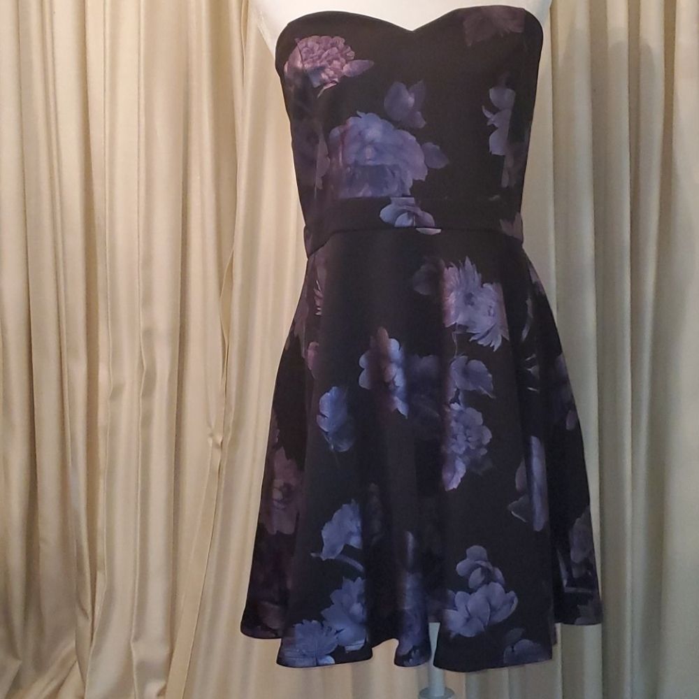 Sz 16 black sweetheart strapless